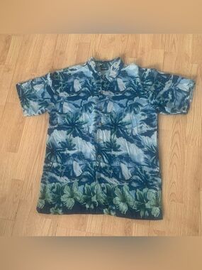 Cherokee 100% Silk Floral Shirt Men’s Hawaiian Ocean Tropical Short Sleeve Shirt